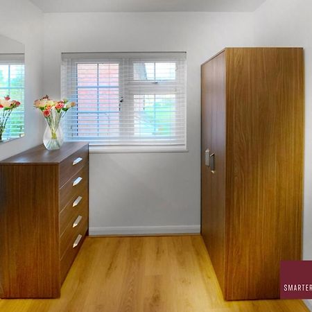 Wokingham - 2 Bed Modern House - Parking Apartment Luaran gambar