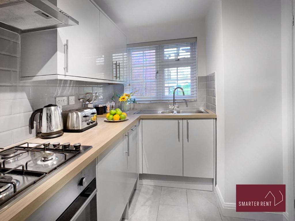 Wokingham - 2 Bed Modern House - Parking Apartment Luaran gambar